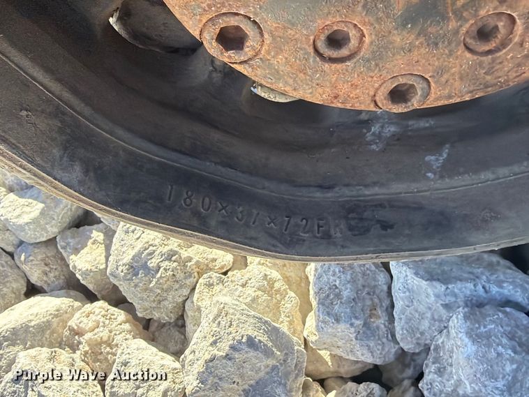 image for item EX4625 2019 Kubota K008-3 mini excavator
