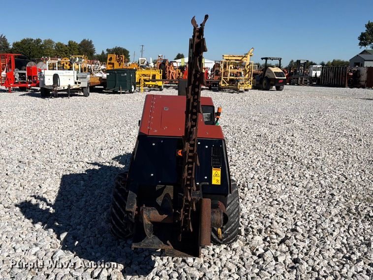 image for item EX4626 2012 Ditch Witch 410SX trencher