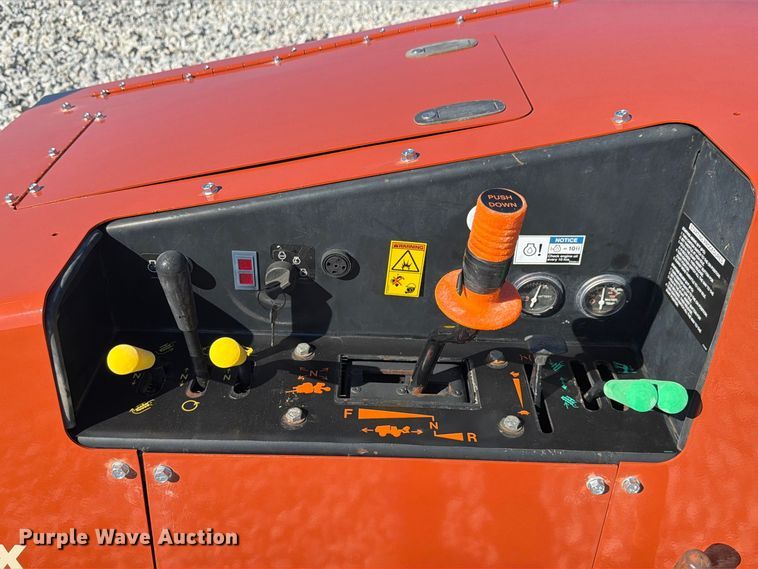 image for item EX4626 2012 Ditch Witch 410SX trencher