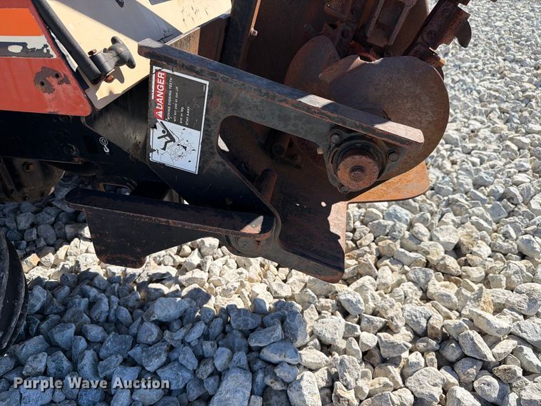 image for item EX4627 2006 Ditch Witch 410SX trencher