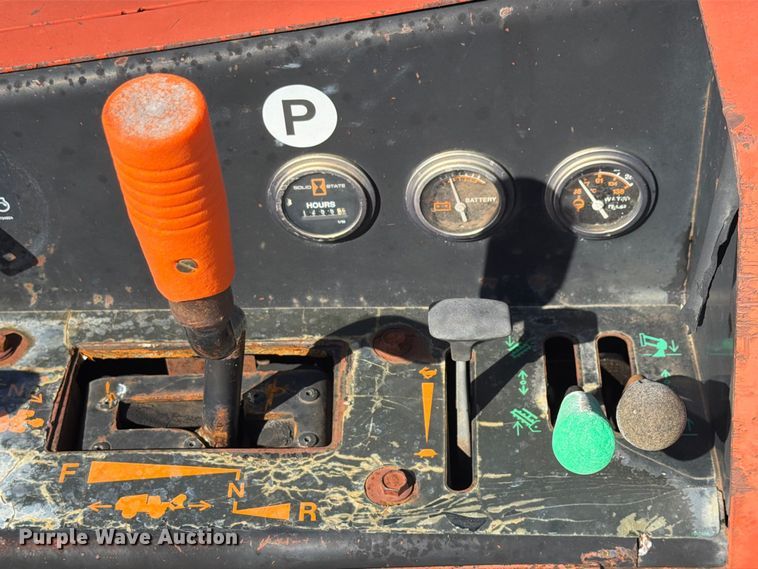 image for item EX4627 2006 Ditch Witch 410SX trencher