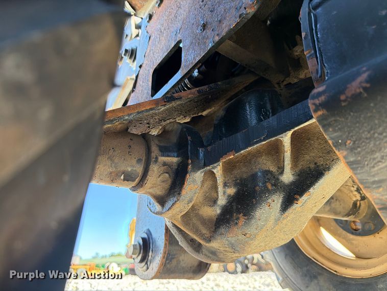 image for item EX4627 2006 Ditch Witch 410SX trencher