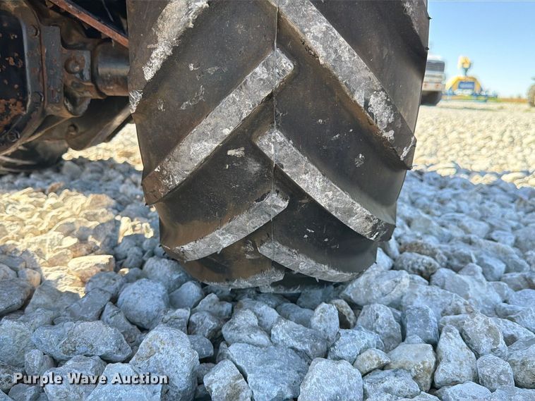 image for item EX4627 2006 Ditch Witch 410SX trencher