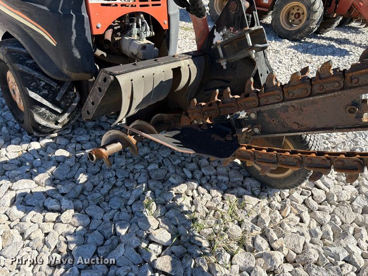 image for item EX4628 2008 Ditch Witch R300 trencher