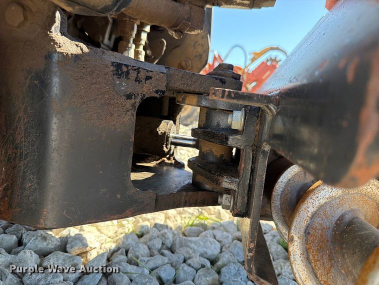 image for item EX4628 2008 Ditch Witch R300 trencher