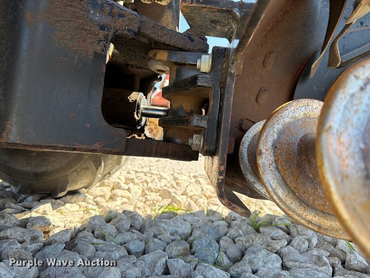 image for item EX4628 2008 Ditch Witch R300 trencher
