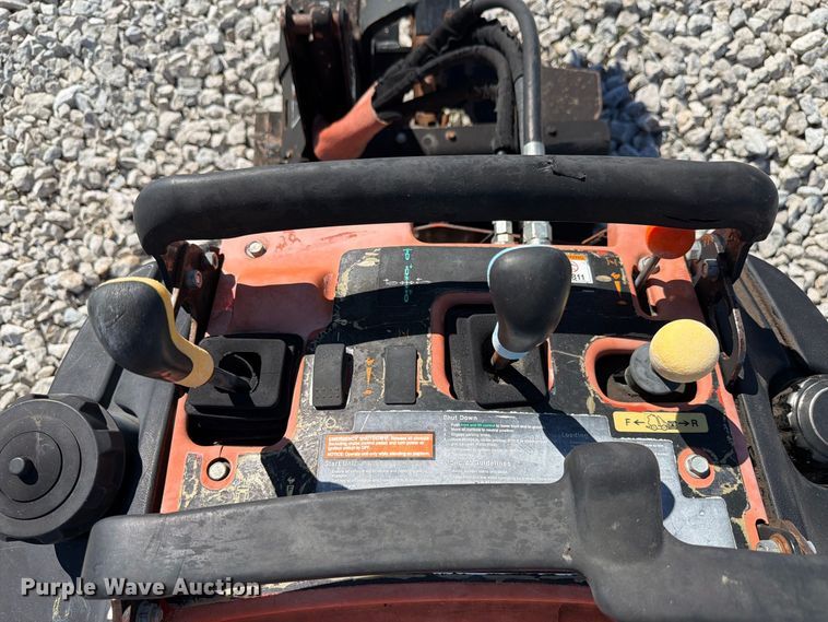 image for item EX4628 2008 Ditch Witch R300 trencher