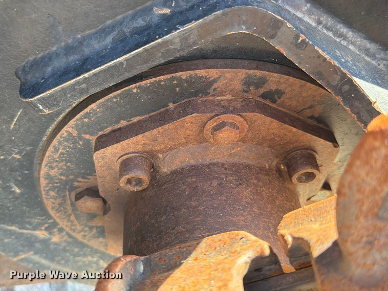 image for item EX4628 2008 Ditch Witch R300 trencher
