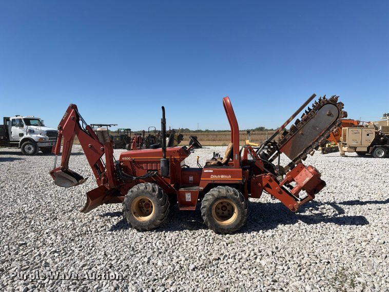 image for item EX4629 1995 Ditch Witch 4500 trencher