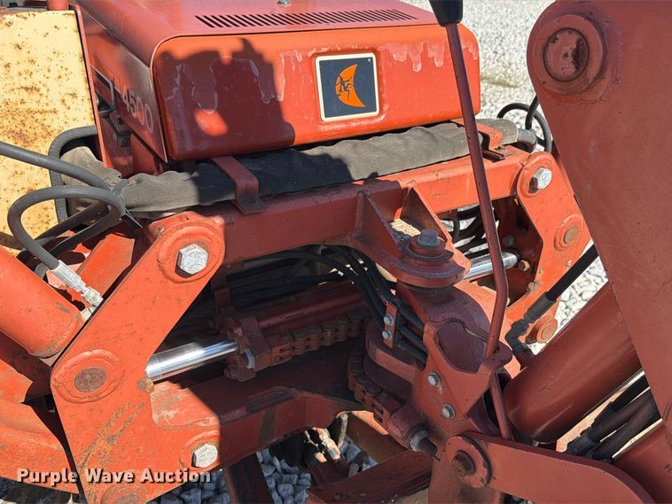 image for item EX4629 1995 Ditch Witch 4500 trencher
