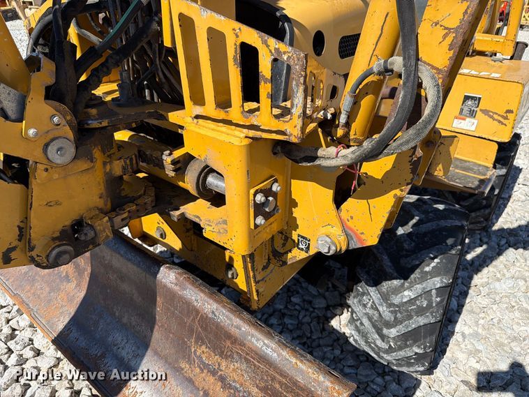 image for item EX4630 2004 Vermeer RT450 trencher