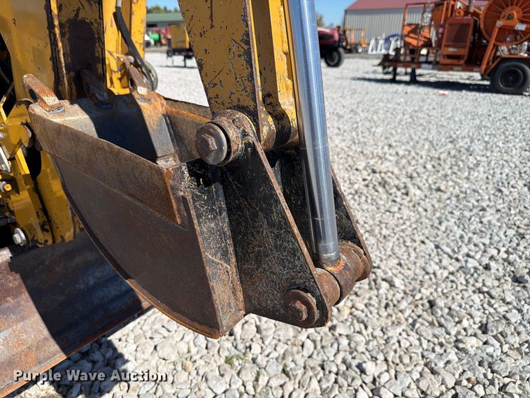 image for item EX4630 2004 Vermeer RT450 trencher