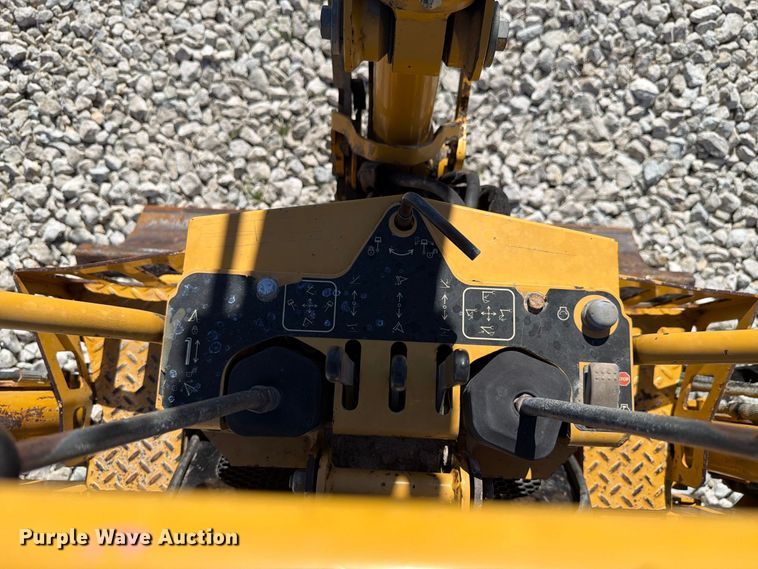 image for item EX4630 2004 Vermeer RT450 trencher