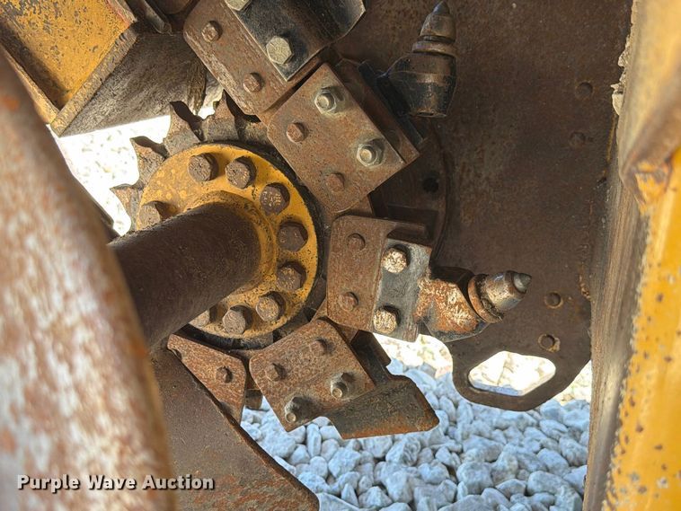 image for item EX4630 2004 Vermeer RT450 trencher