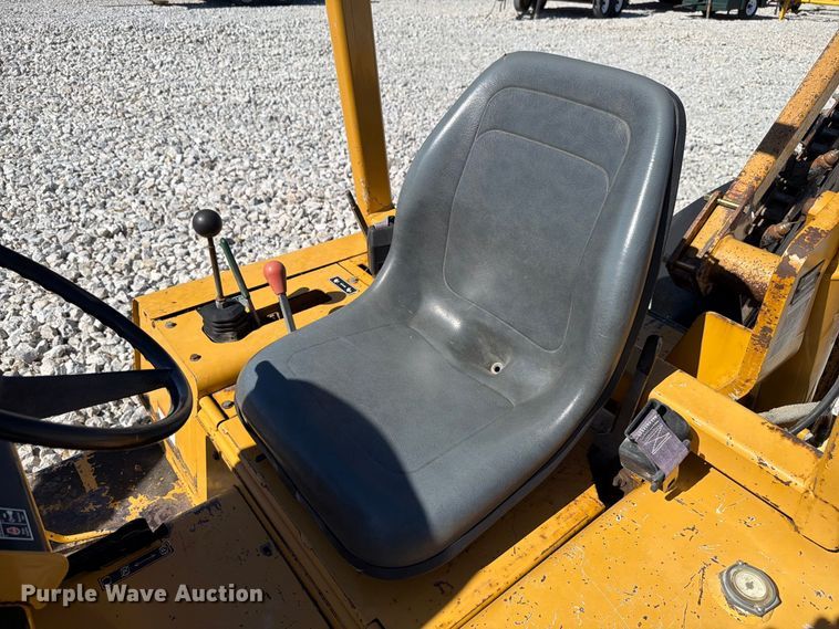 image for item EX4630 2004 Vermeer RT450 trencher