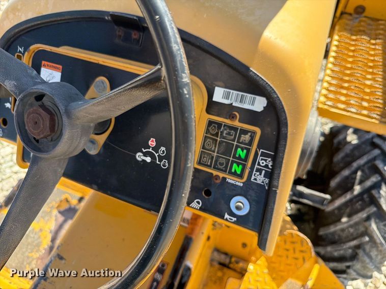 image for item EX4630 2004 Vermeer RT450 trencher