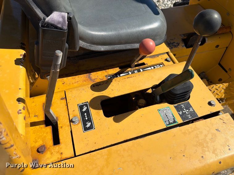 image for item EX4630 2004 Vermeer RT450 trencher
