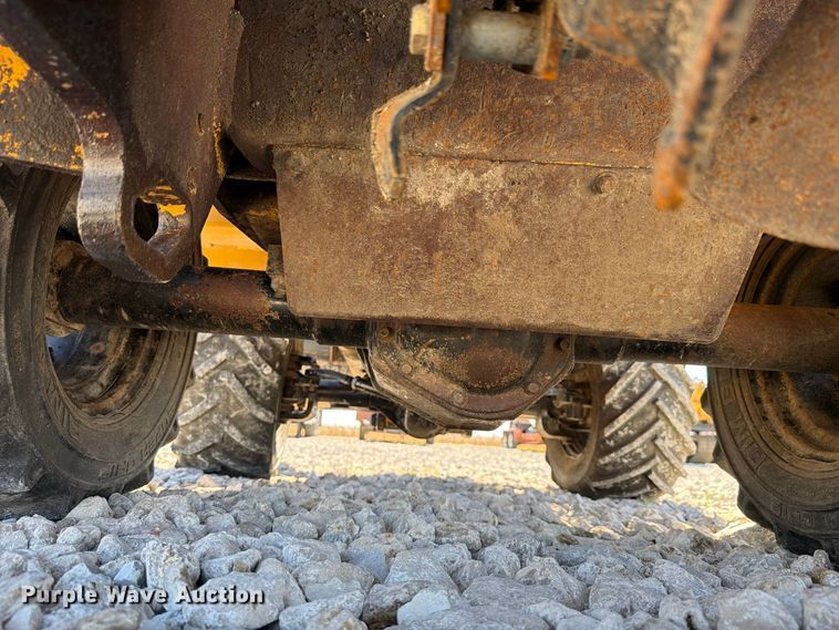 image for item EX4630 2004 Vermeer RT450 trencher