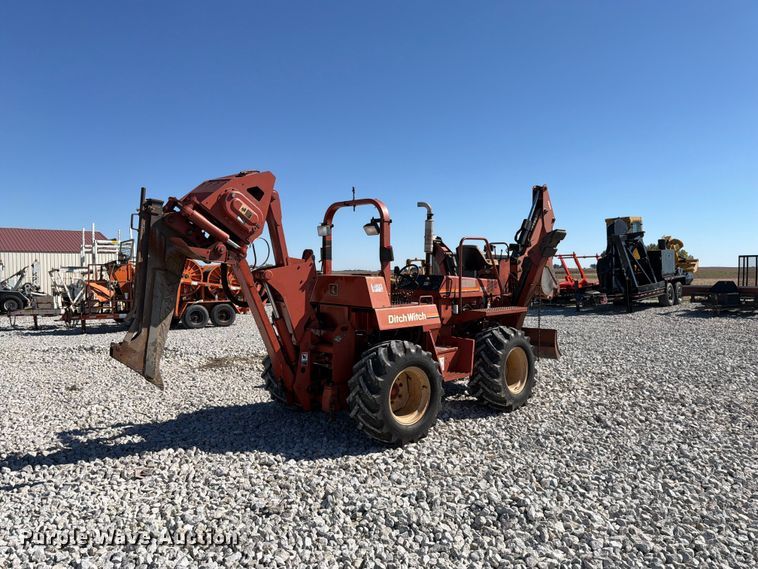 image for item EX4632 2001 Ditch Witch 7610 trencher