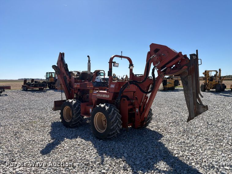 image for item EX4632 2001 Ditch Witch 7610 trencher