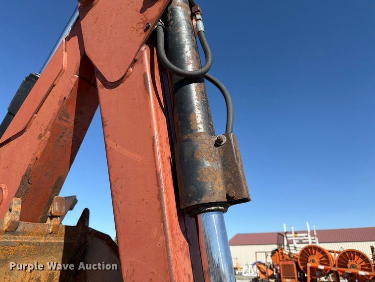 image for item EX4632 2001 Ditch Witch 7610 trencher
