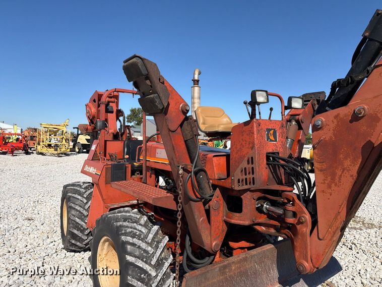 image for item EX4632 2001 Ditch Witch 7610 trencher