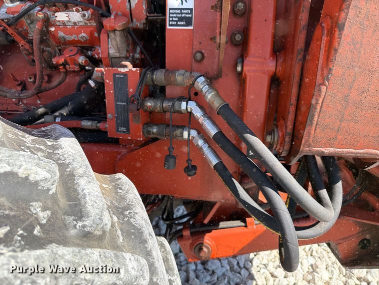 image for item EX4632 2001 Ditch Witch 7610 trencher