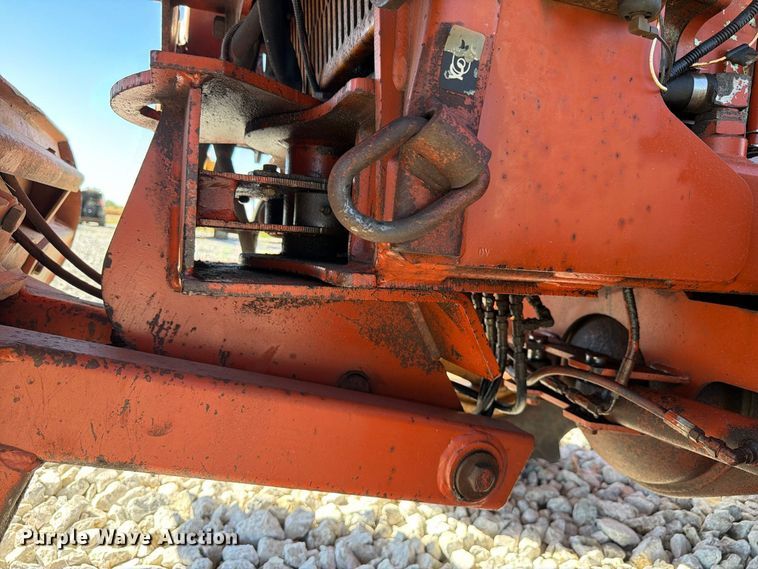 image for item EX4632 2001 Ditch Witch 7610 trencher
