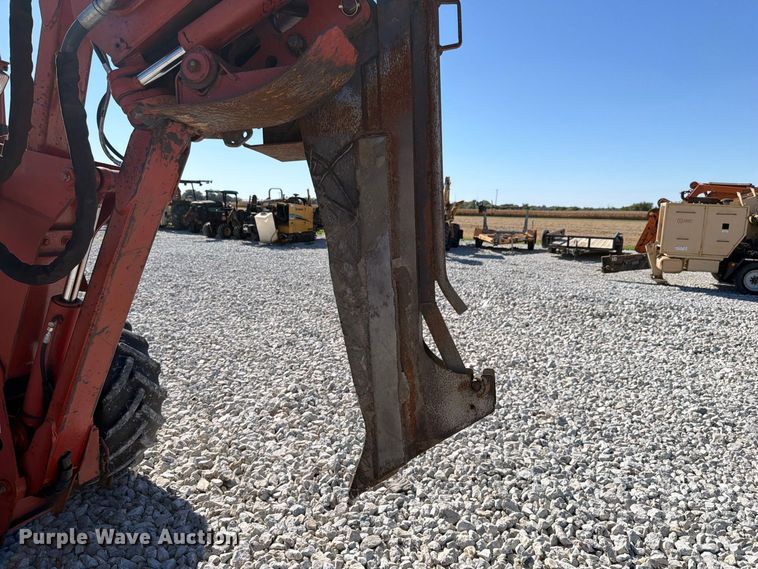 image for item EX4632 2001 Ditch Witch 7610 trencher