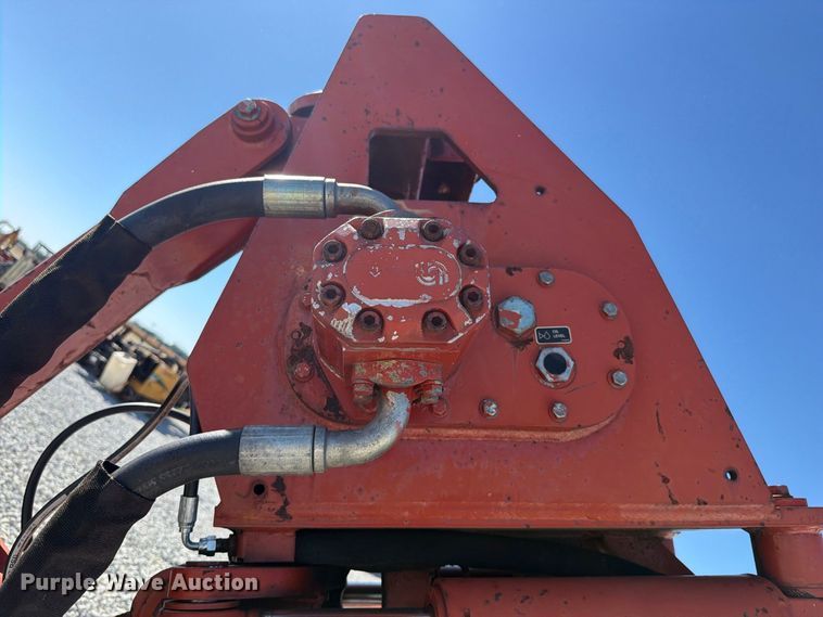 image for item EX4632 2001 Ditch Witch 7610 trencher
