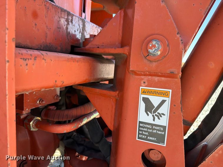image for item EX4632 2001 Ditch Witch 7610 trencher