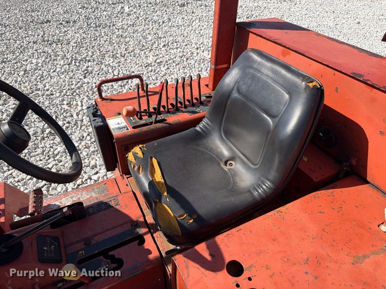 image for item EX4632 2001 Ditch Witch 7610 trencher