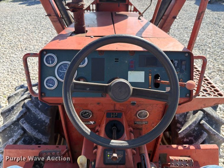 image for item EX4632 2001 Ditch Witch 7610 trencher