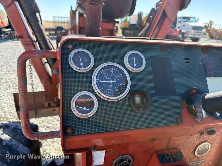 image for item EX4632 2001 Ditch Witch 7610 trencher