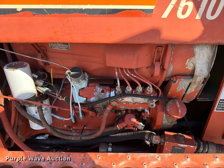 image for item EX4632 2001 Ditch Witch 7610 trencher