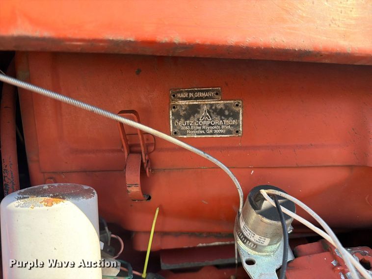 image for item EX4632 2001 Ditch Witch 7610 trencher