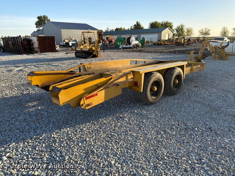 image for item EX4633 1992 Belshe equipment trailer
