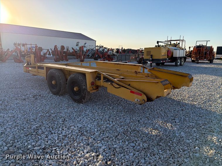 image for item EX4633 1992 Belshe equipment trailer