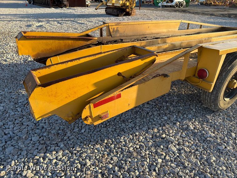 image for item EX4633 1992 Belshe equipment trailer