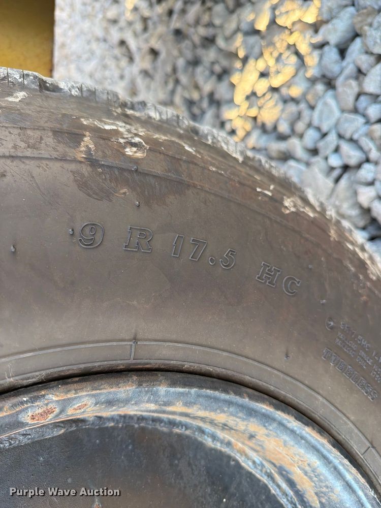 image for item EX4633 1992 Belshe equipment trailer