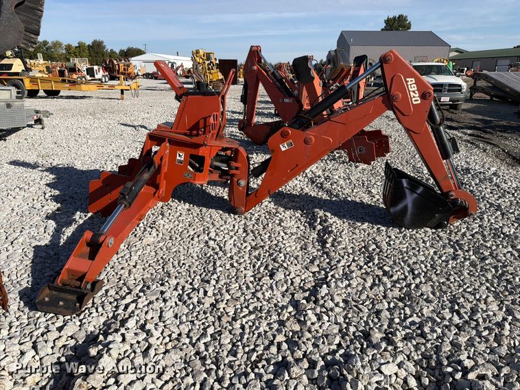 image for item EX4638 2005 Ditch Witch A920 backhoe attachment