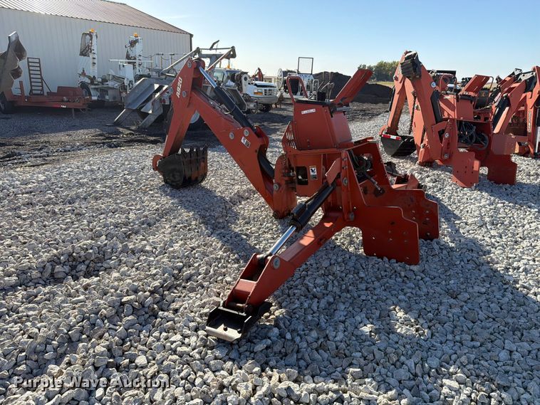 image for item EX4638 2005 Ditch Witch A920 backhoe attachment