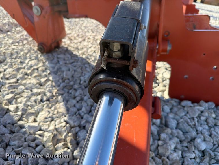 image for item EX4638 2005 Ditch Witch A920 backhoe attachment