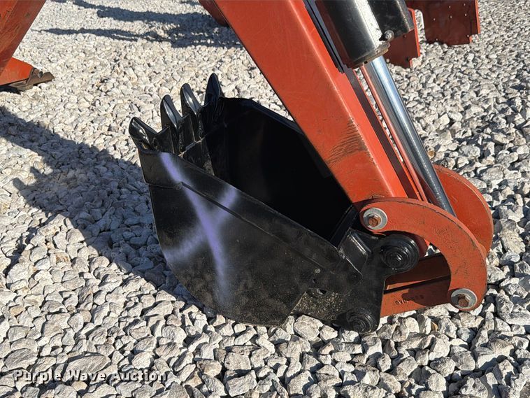image for item EX4638 2005 Ditch Witch A920 backhoe attachment