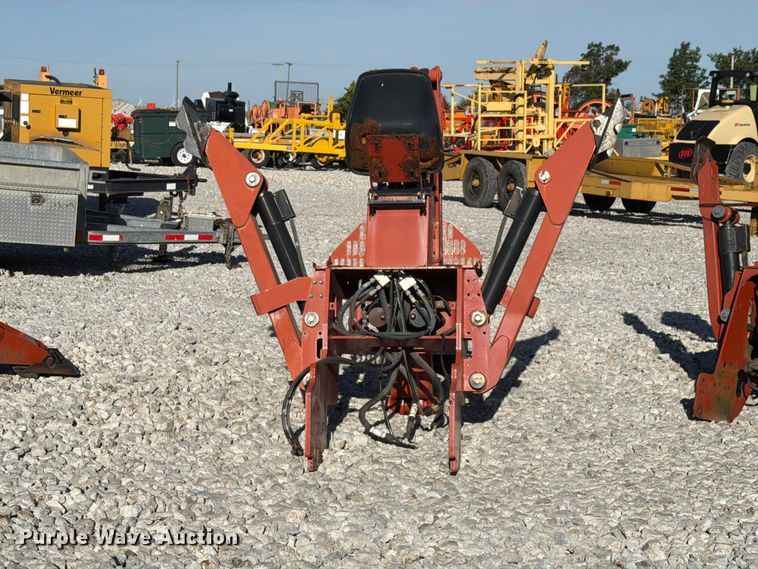 image for item EX4639 2015 Ditch Witch A920 backhoe attachment