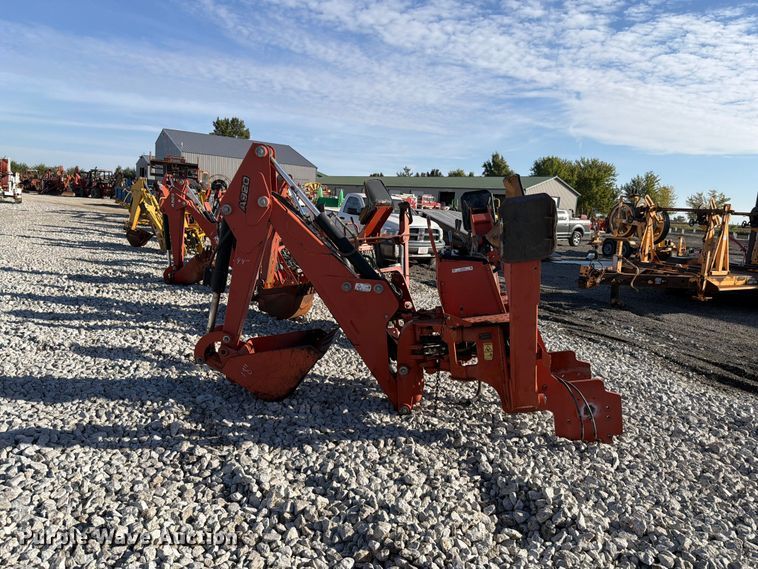 image for item EX4639 2015 Ditch Witch A920 backhoe attachment