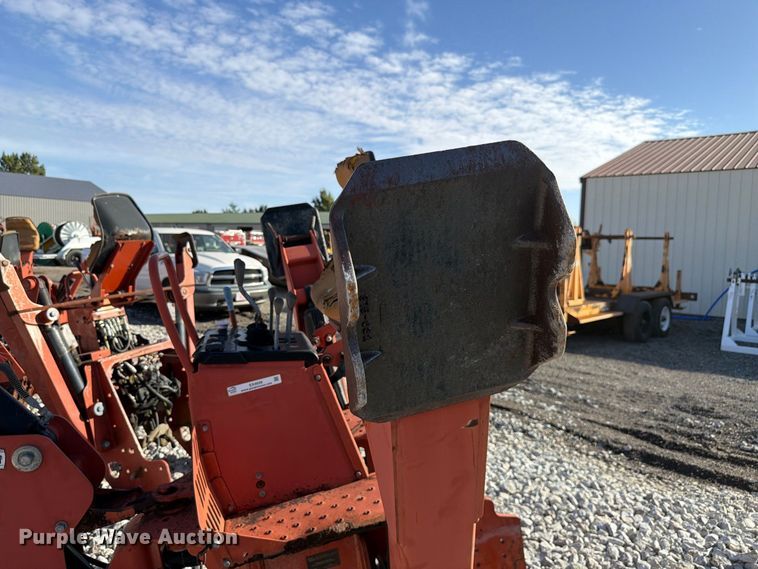 image for item EX4639 2015 Ditch Witch A920 backhoe attachment
