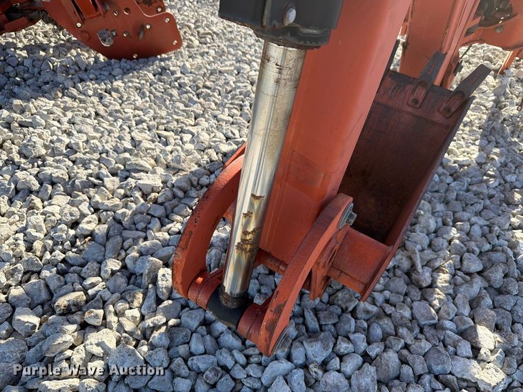 image for item EX4639 2015 Ditch Witch A920 backhoe attachment