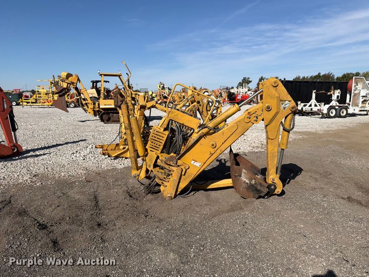 image for item EX4646 2006 Vermeer B930A backhoe attachment