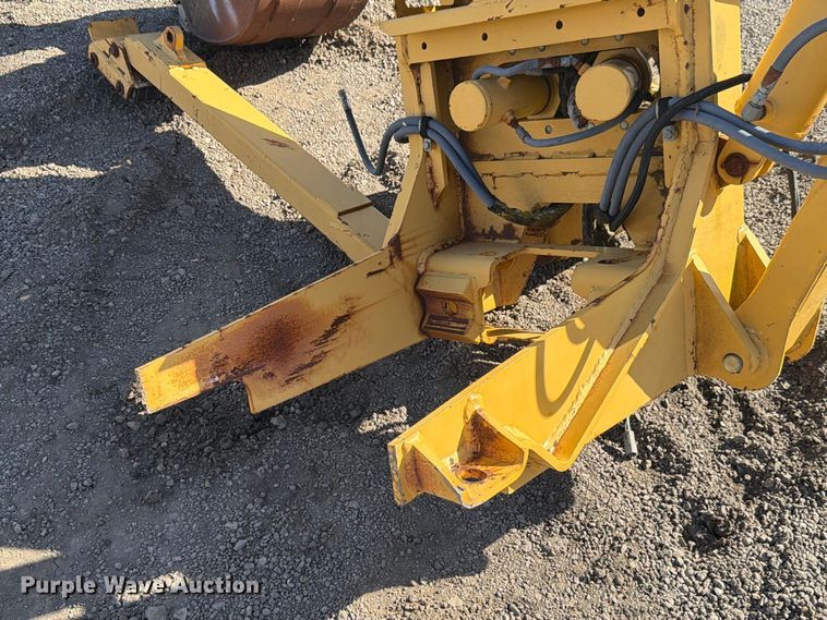 image for item EX4646 2006 Vermeer B930A backhoe attachment